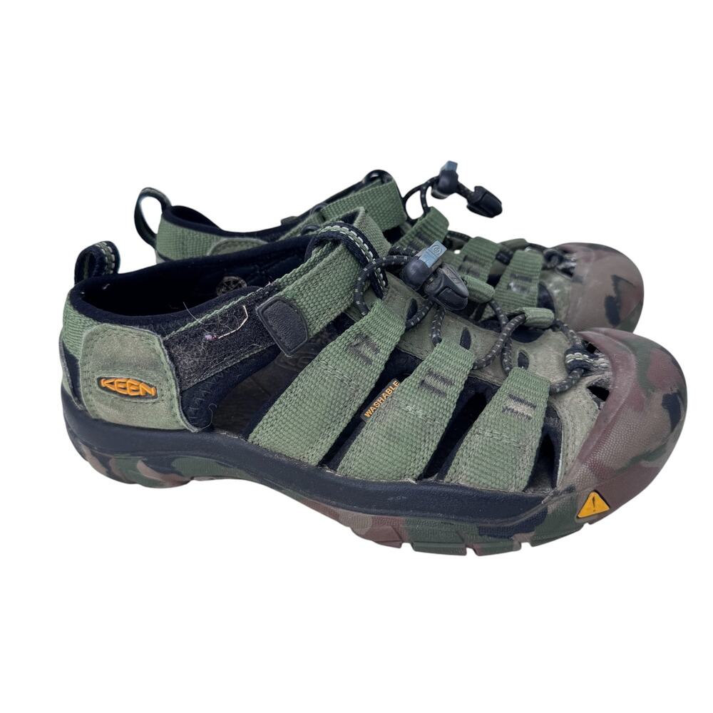 Keen Newport H2 Sandal Kid's 2 Green Bungee Cinch Hook & Loop Waterproof 1014259
